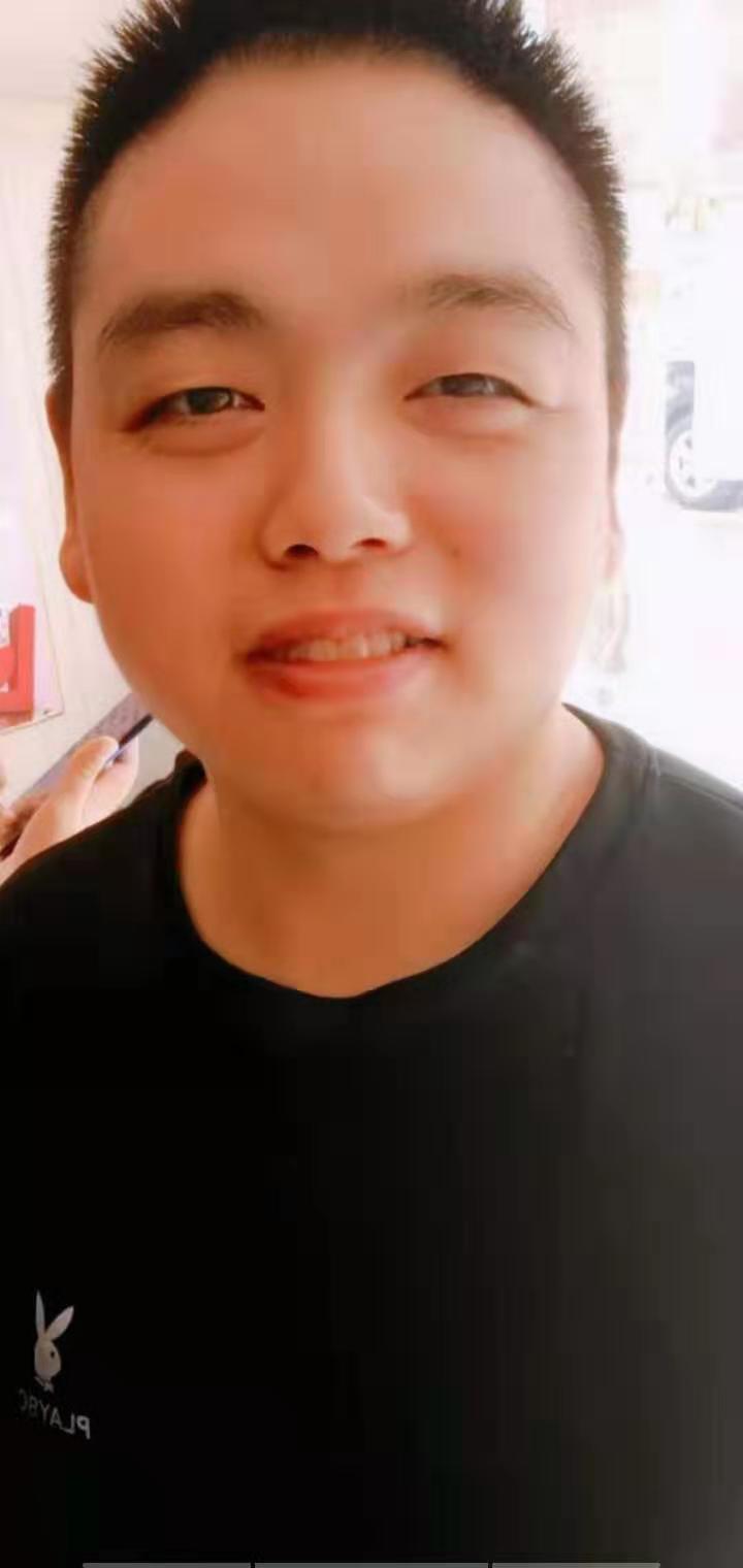 王小东